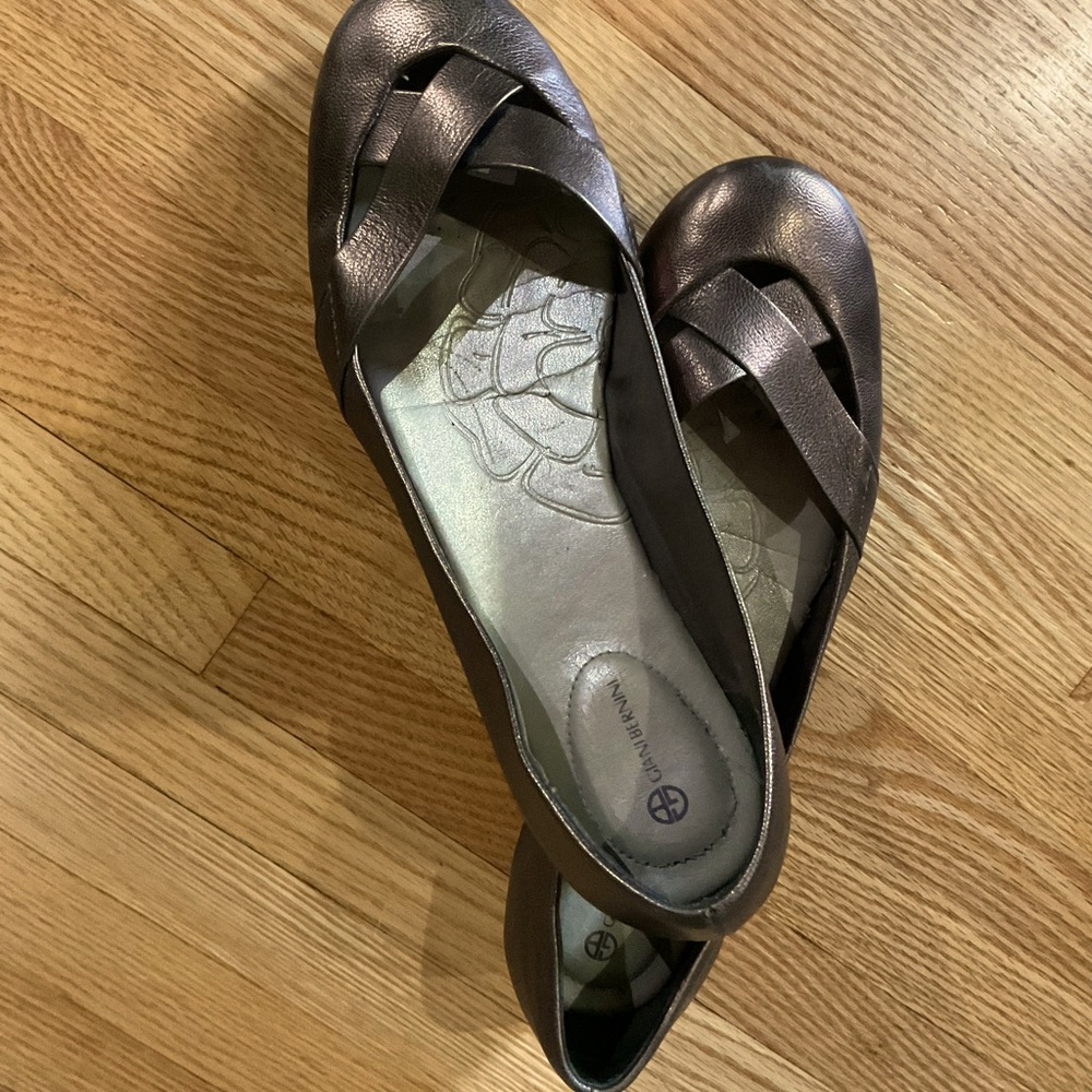Gianni Bernini Size 7 Bronze Slipper